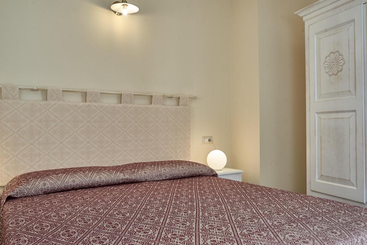 Casa Masuri, Nel Cuore Di Dorgali Exterior foto
