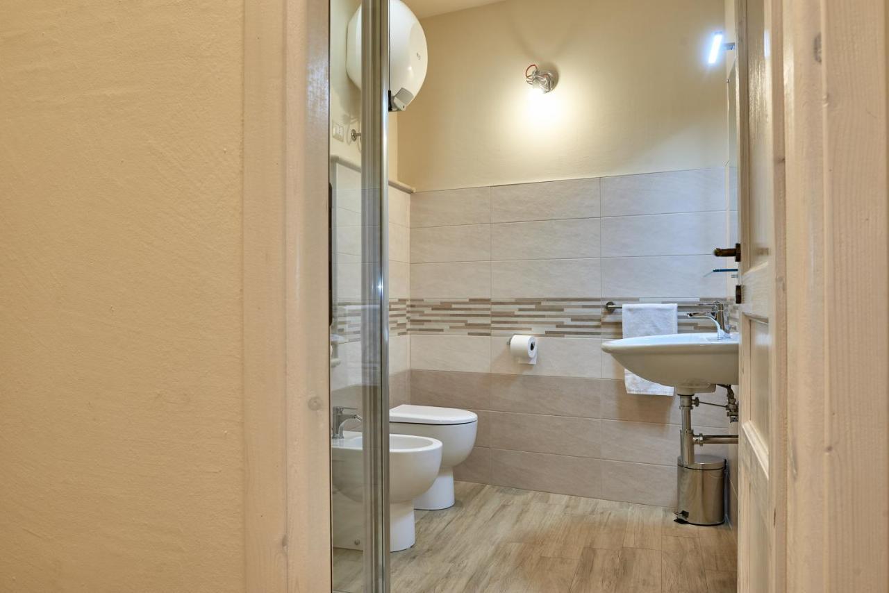 Casa Masuri, Nel Cuore Di Dorgali Exterior foto